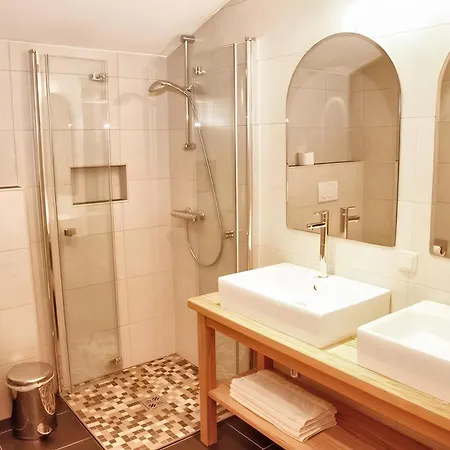 Stockinger B4 Apartment